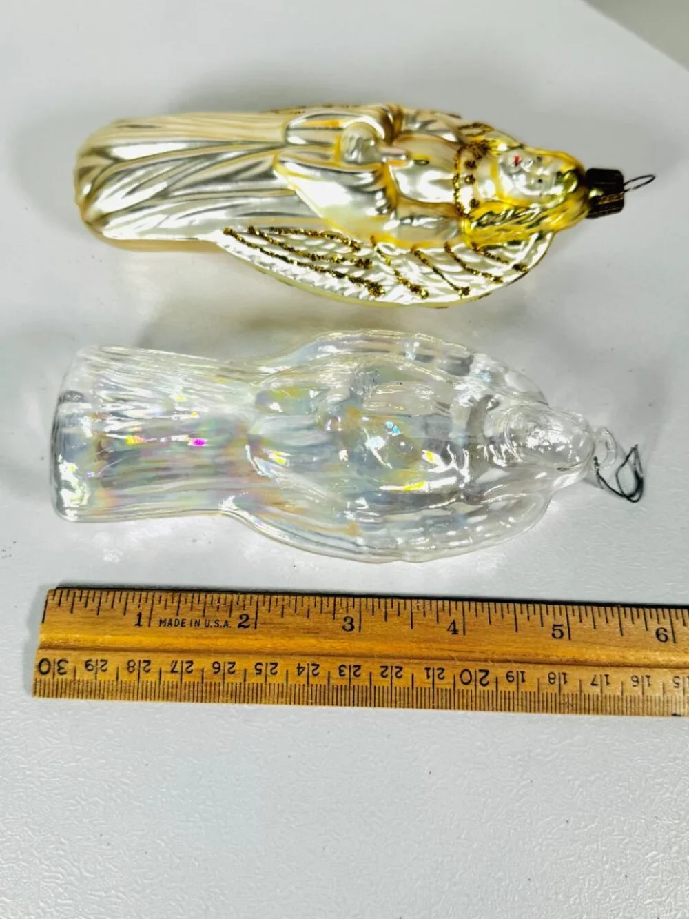 2 Whitehurts Blown Glass 5.5